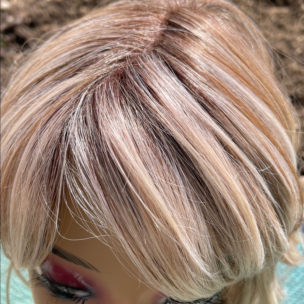 Belle Tress City Collection Liverpool milkshake Blonde-R - Picture 5 of 14